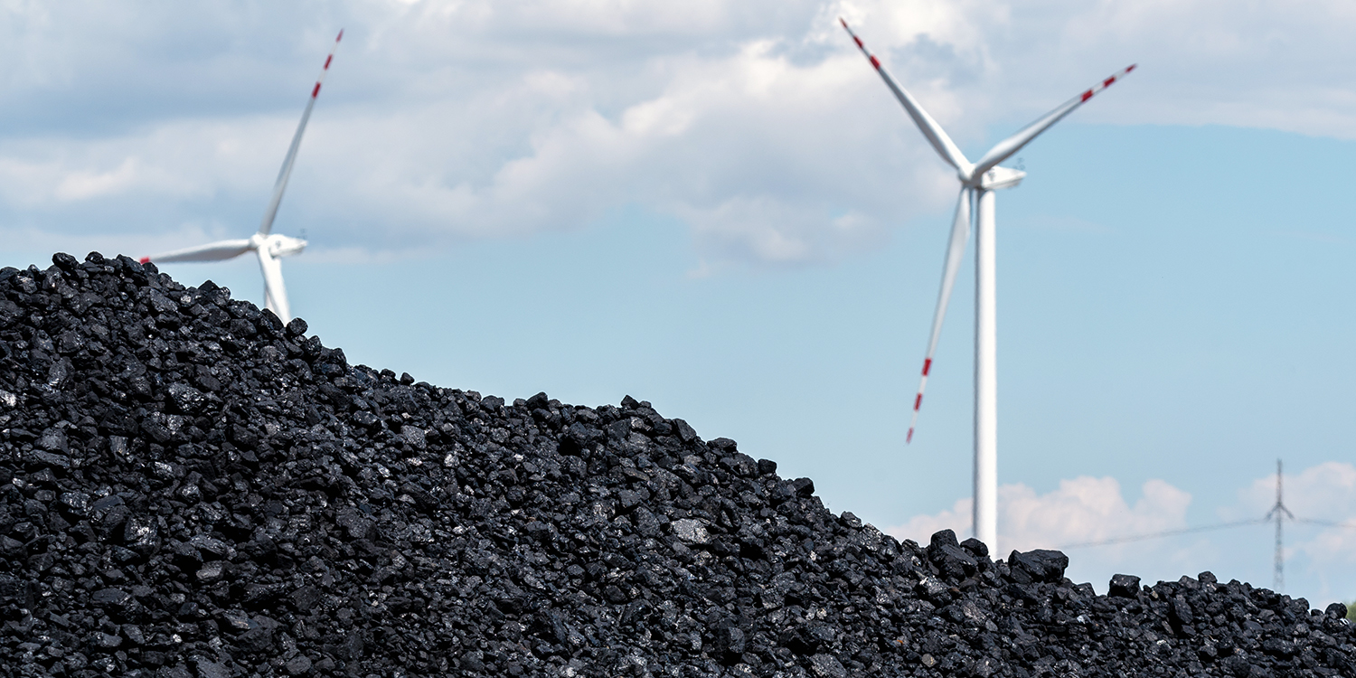 Decarbonization, from coal to renewables